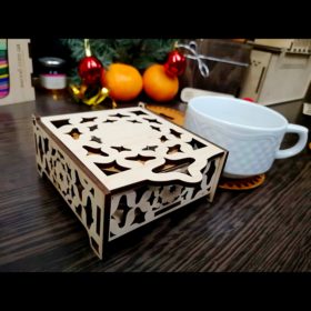 Шкатулка из фанеры Шкатулка из фанеры